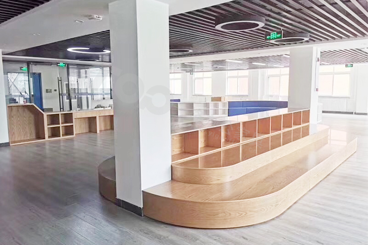 社區(qū)圖書館.jpg