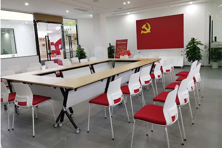 折疊收納培訓桌拼成會議桌.jpg