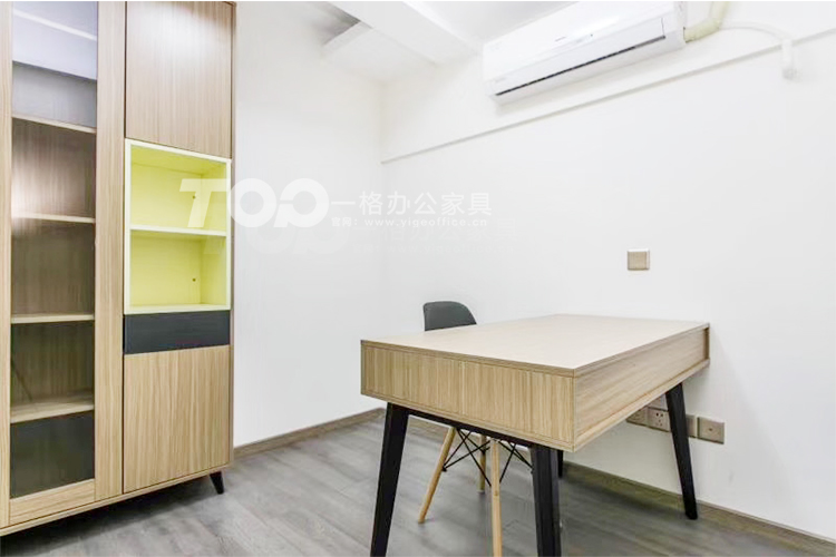衣柜工作臺(tái).jpg
